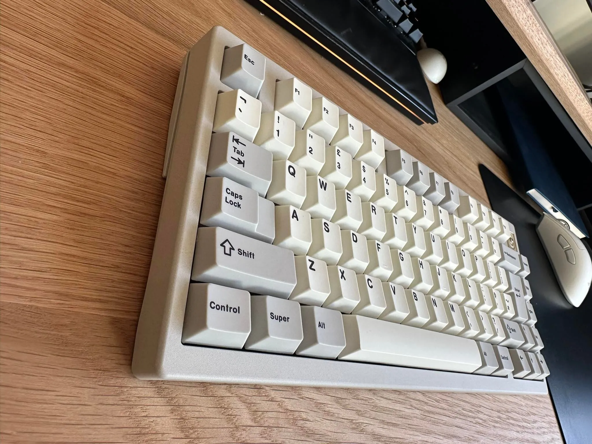Neo 75Cuの全体写真
