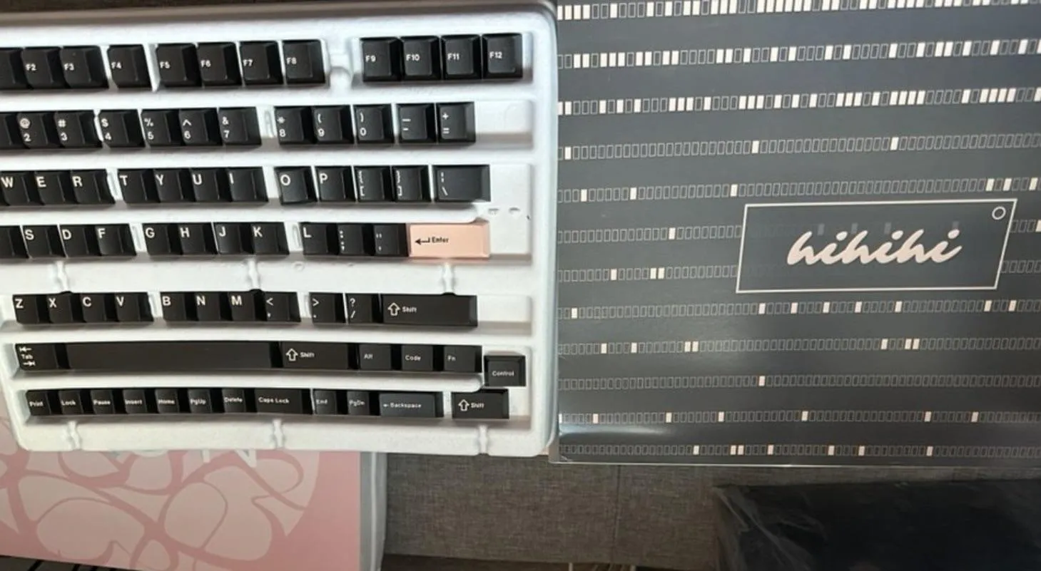 GMK Olivia Darkの真贋に関する投稿画像