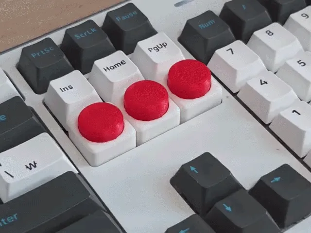 レトロスタイルのカスタムキーキャップ