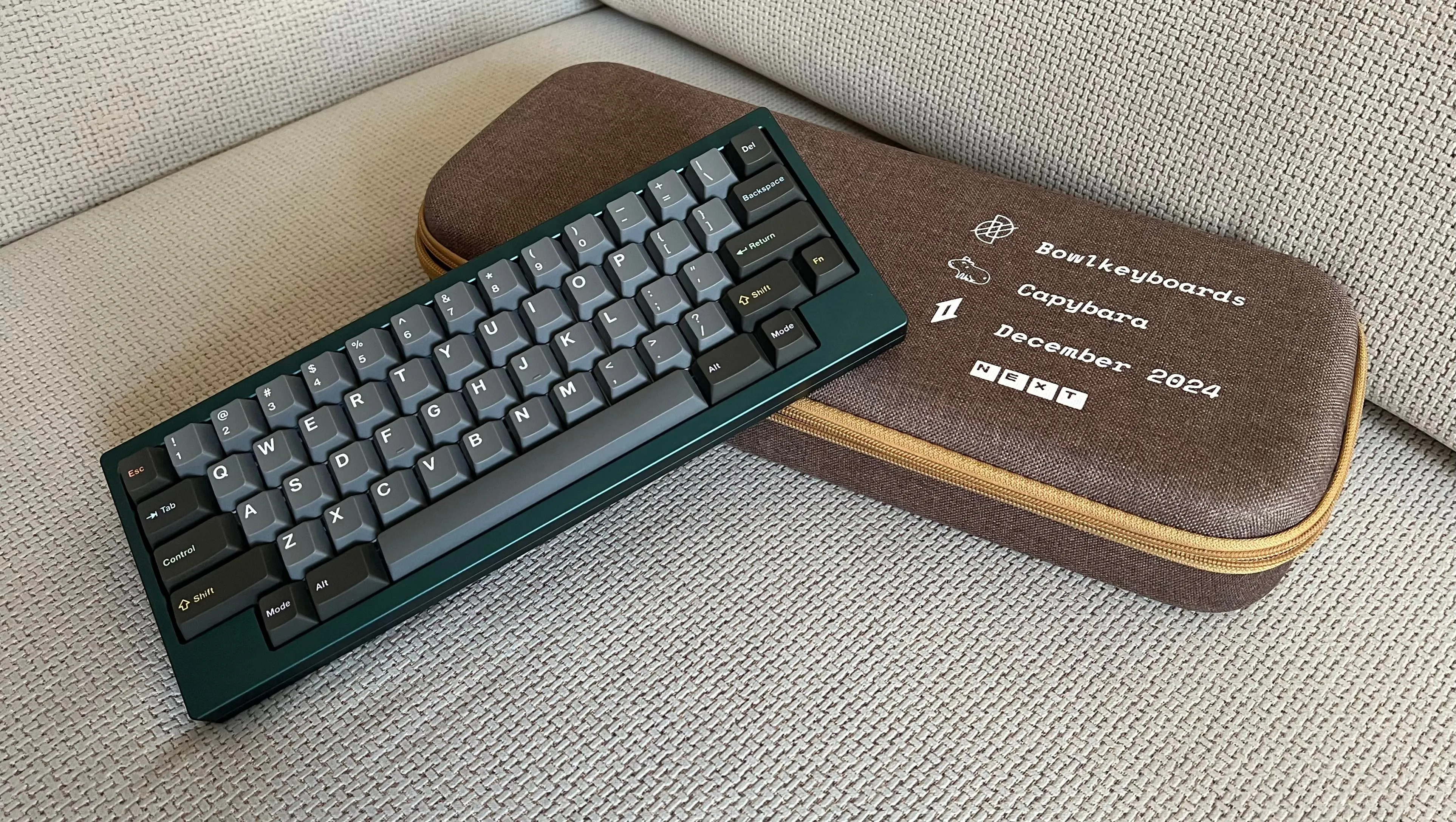 Capy60 build by Bowl 1