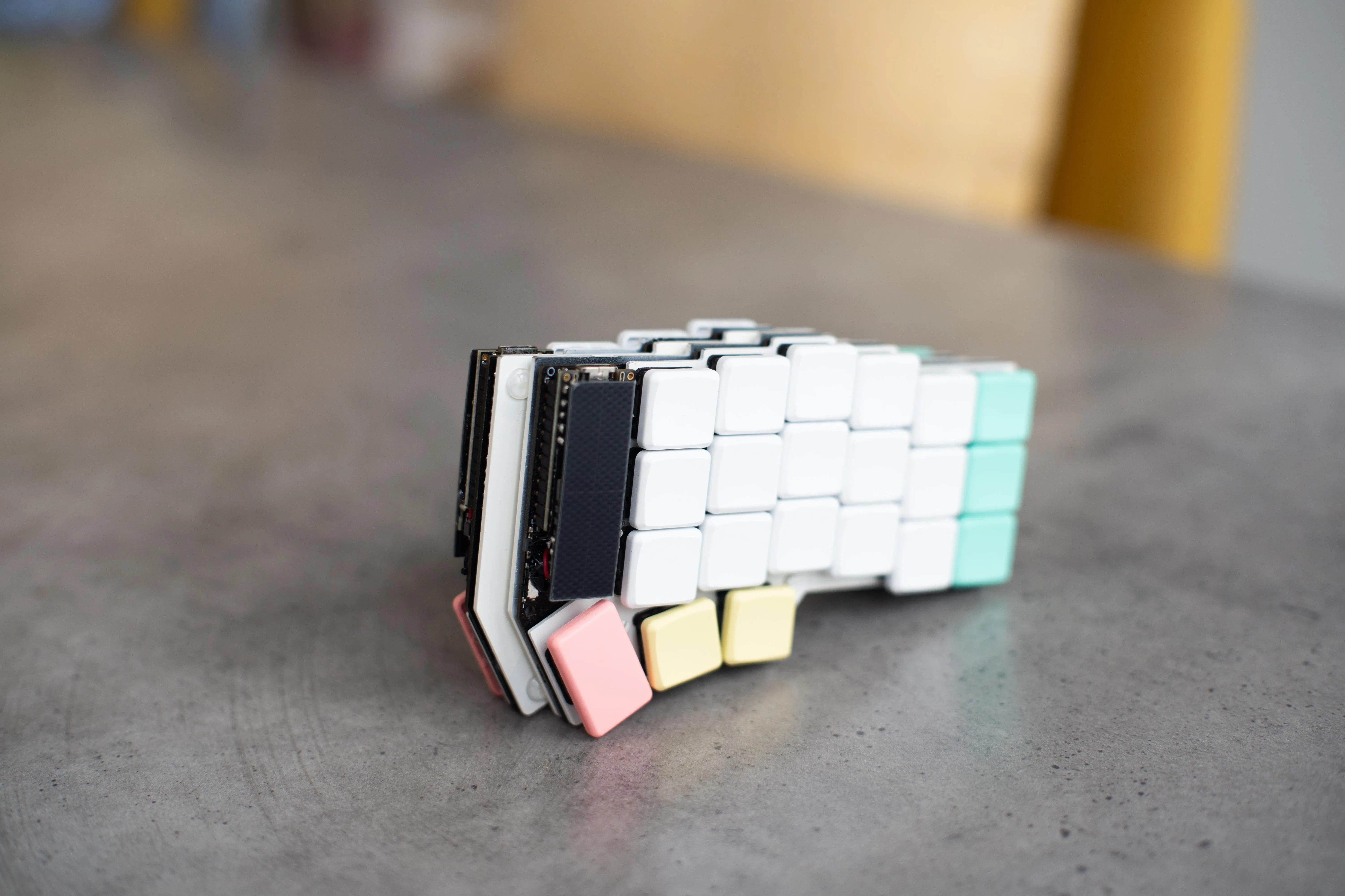 MagSafeテンティング機構