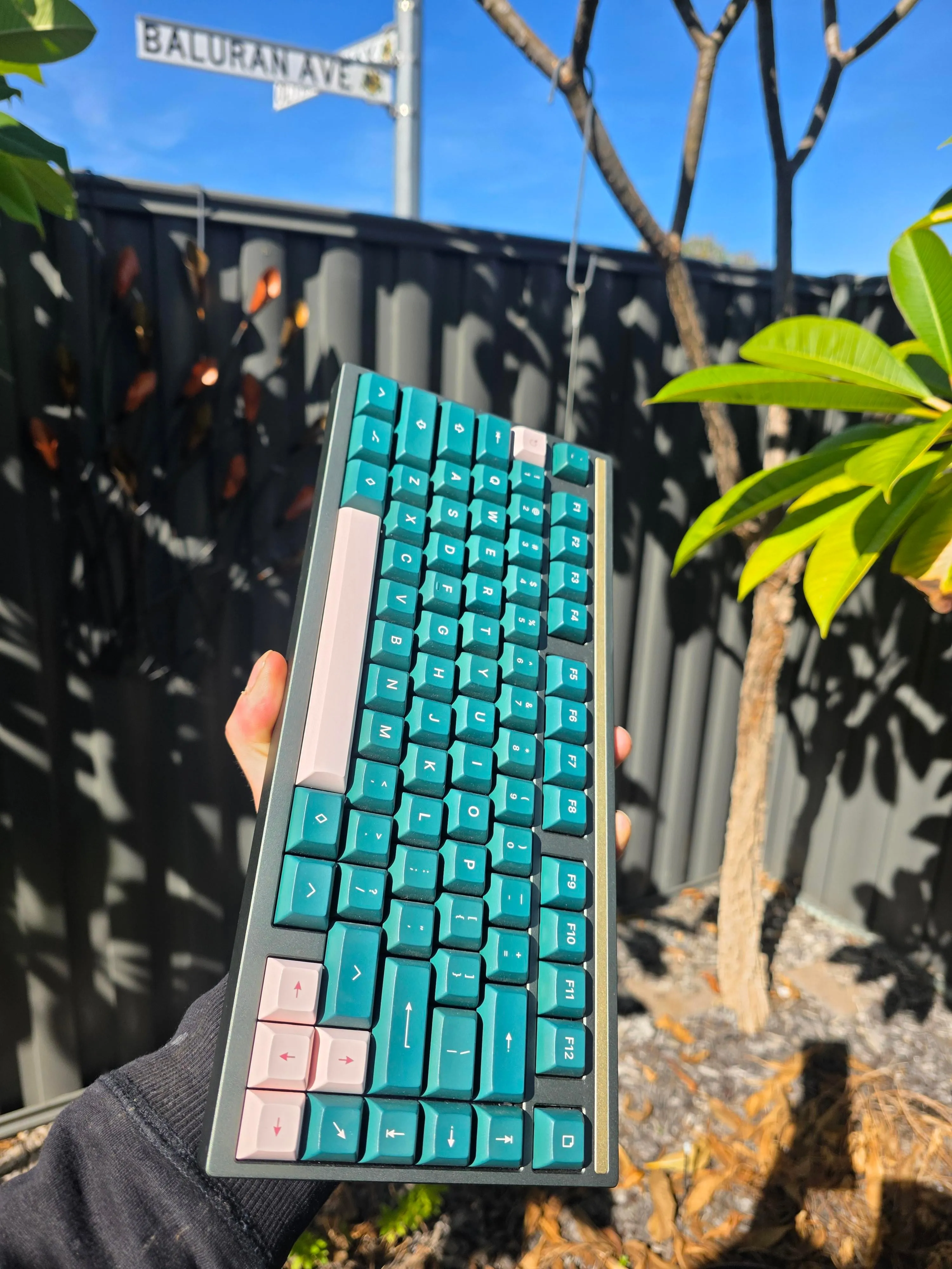 Mode Sonnet Green and Goldの外観