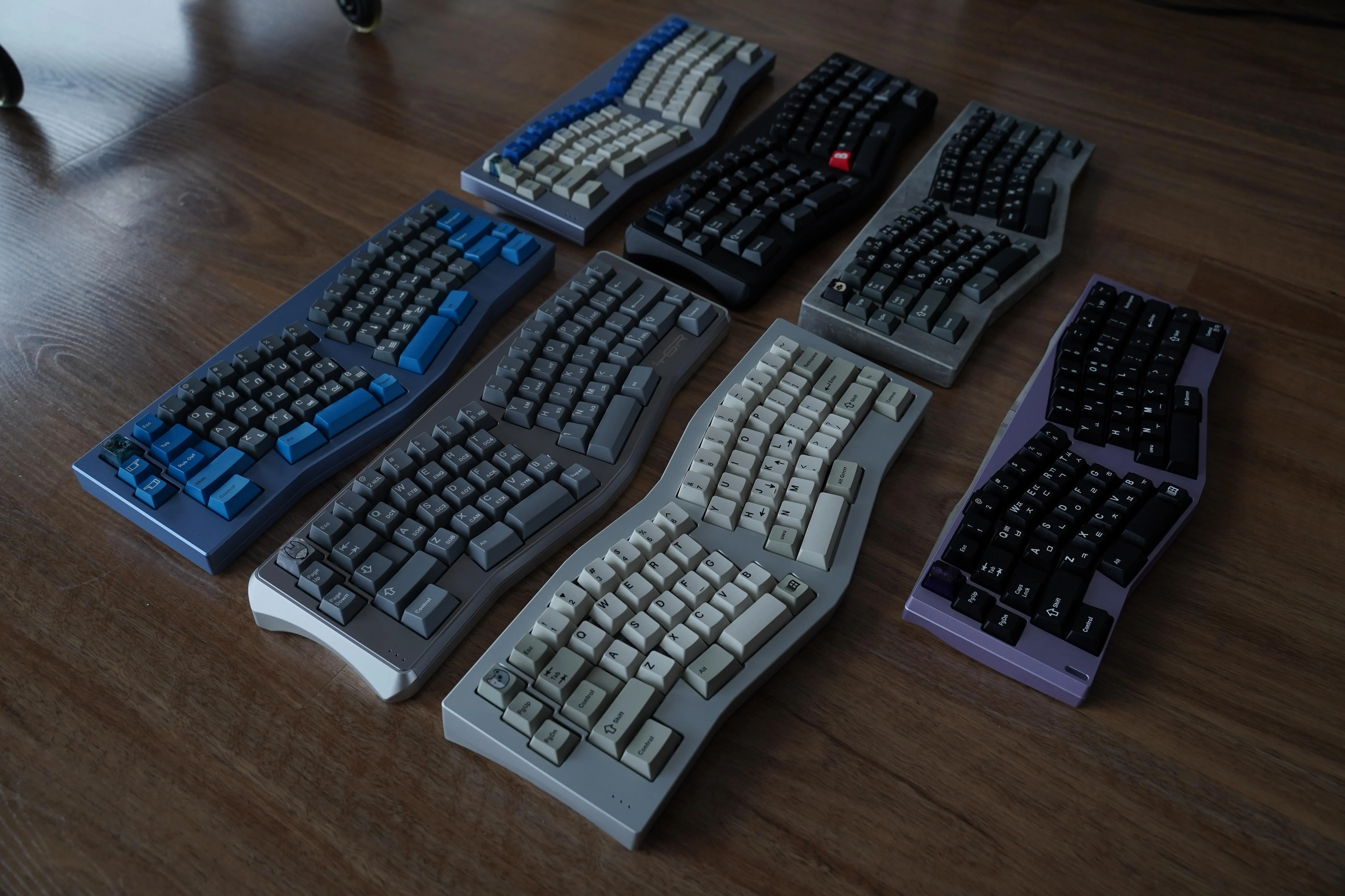 多様なAliceレイアウトモデルの比較