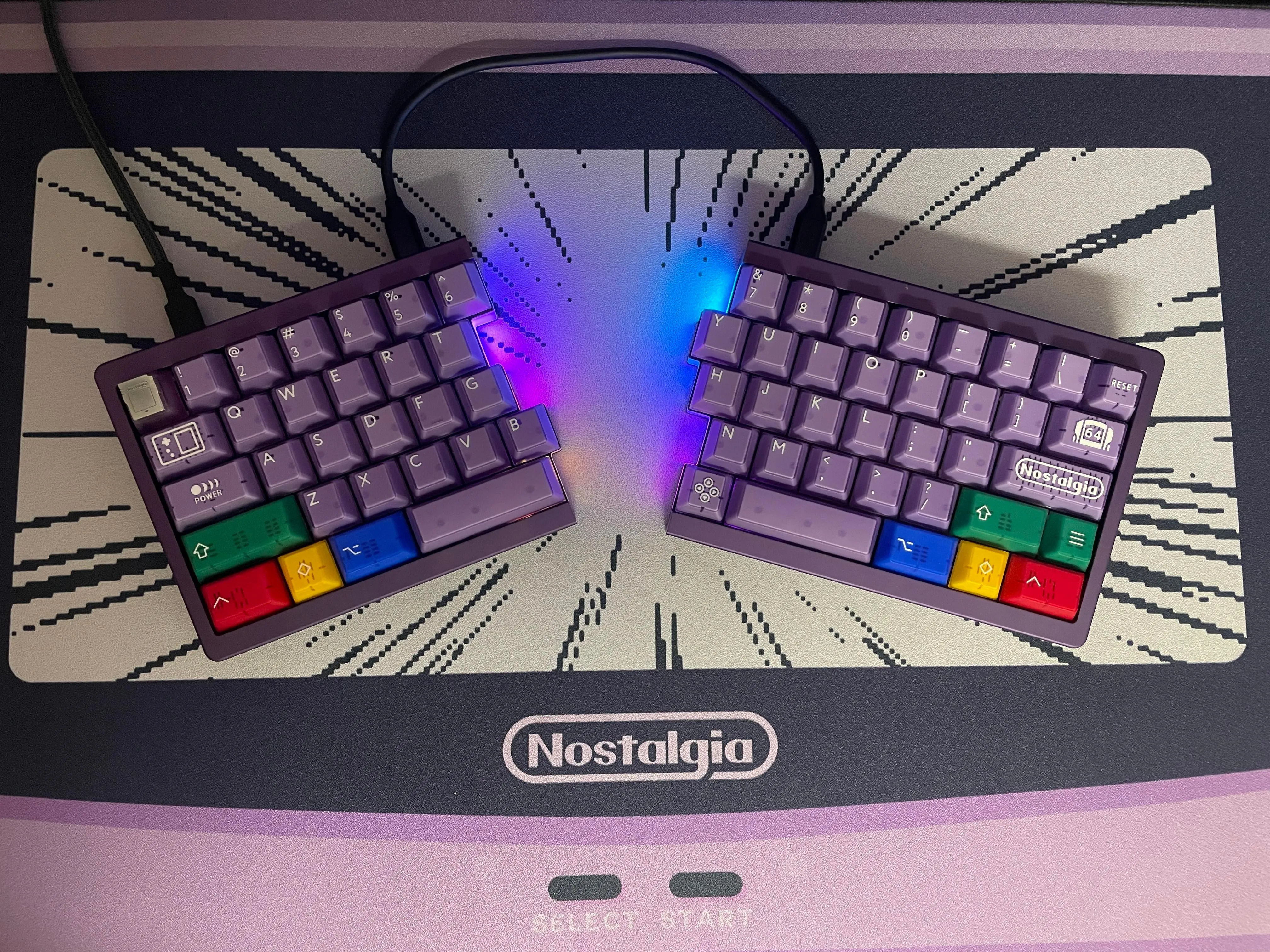 Mtn Kbd Split60 + PBTFans Atomic Purple 全景