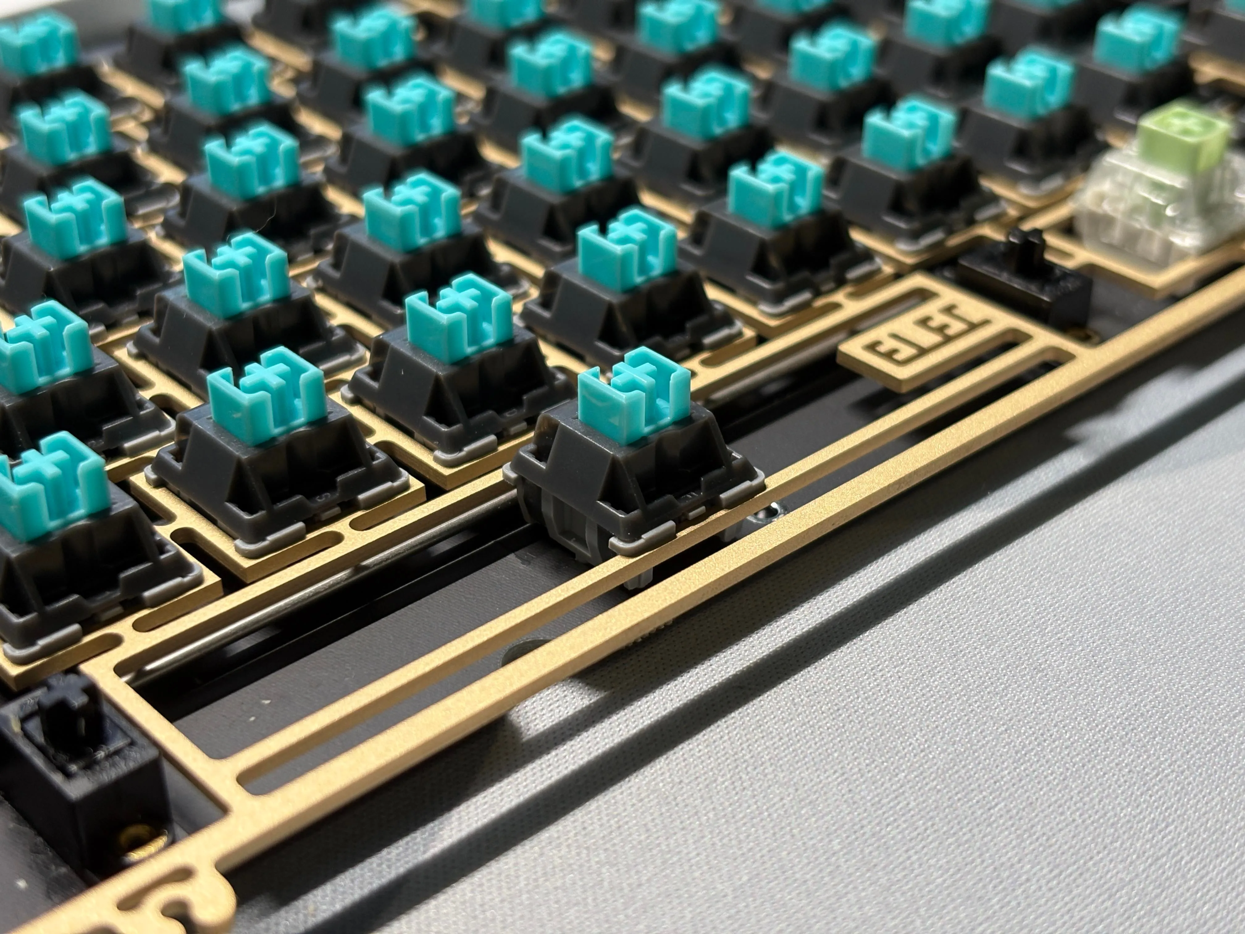 プレートの全体像