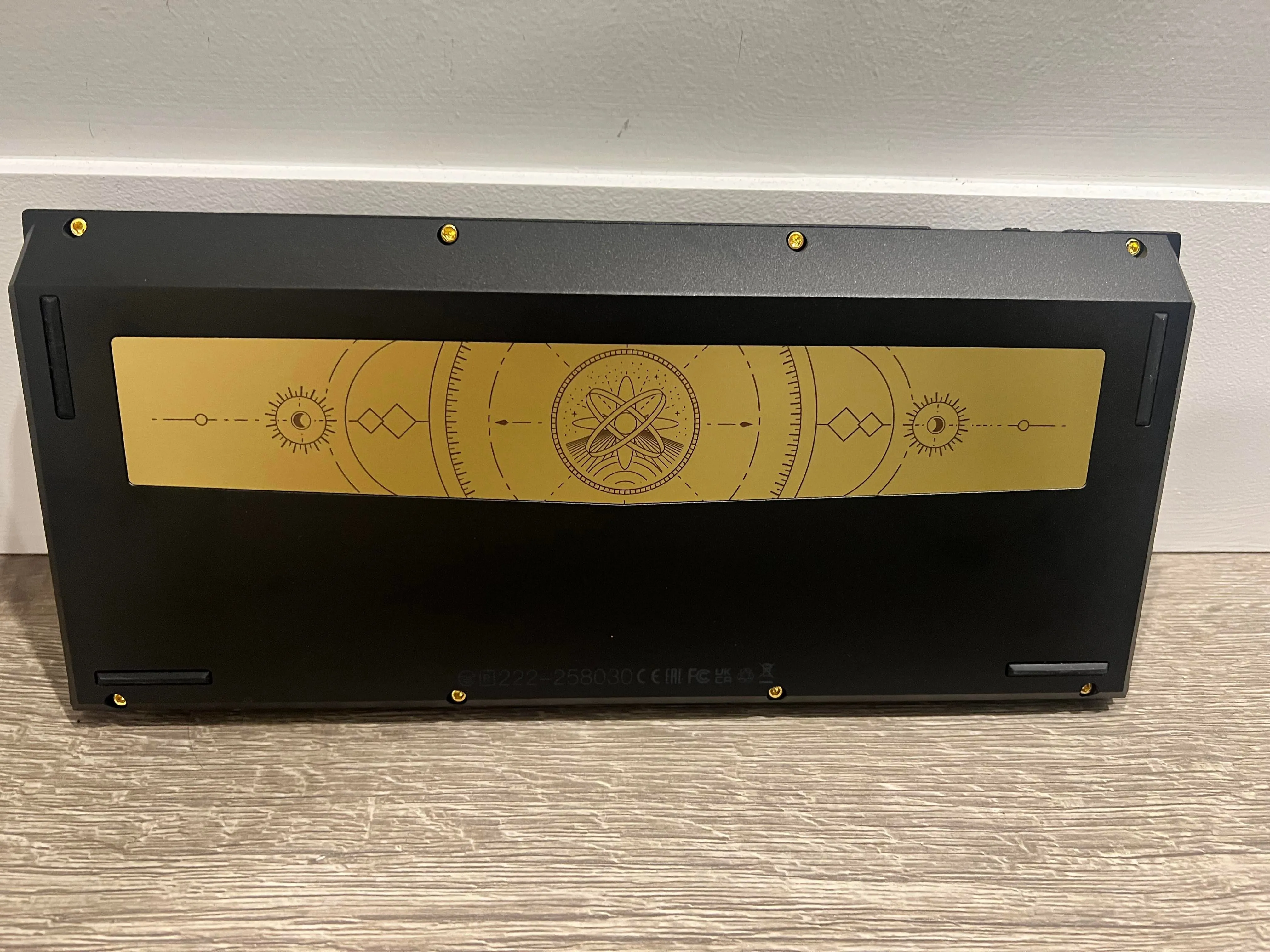 Keychron Q1 Ultraの外観1