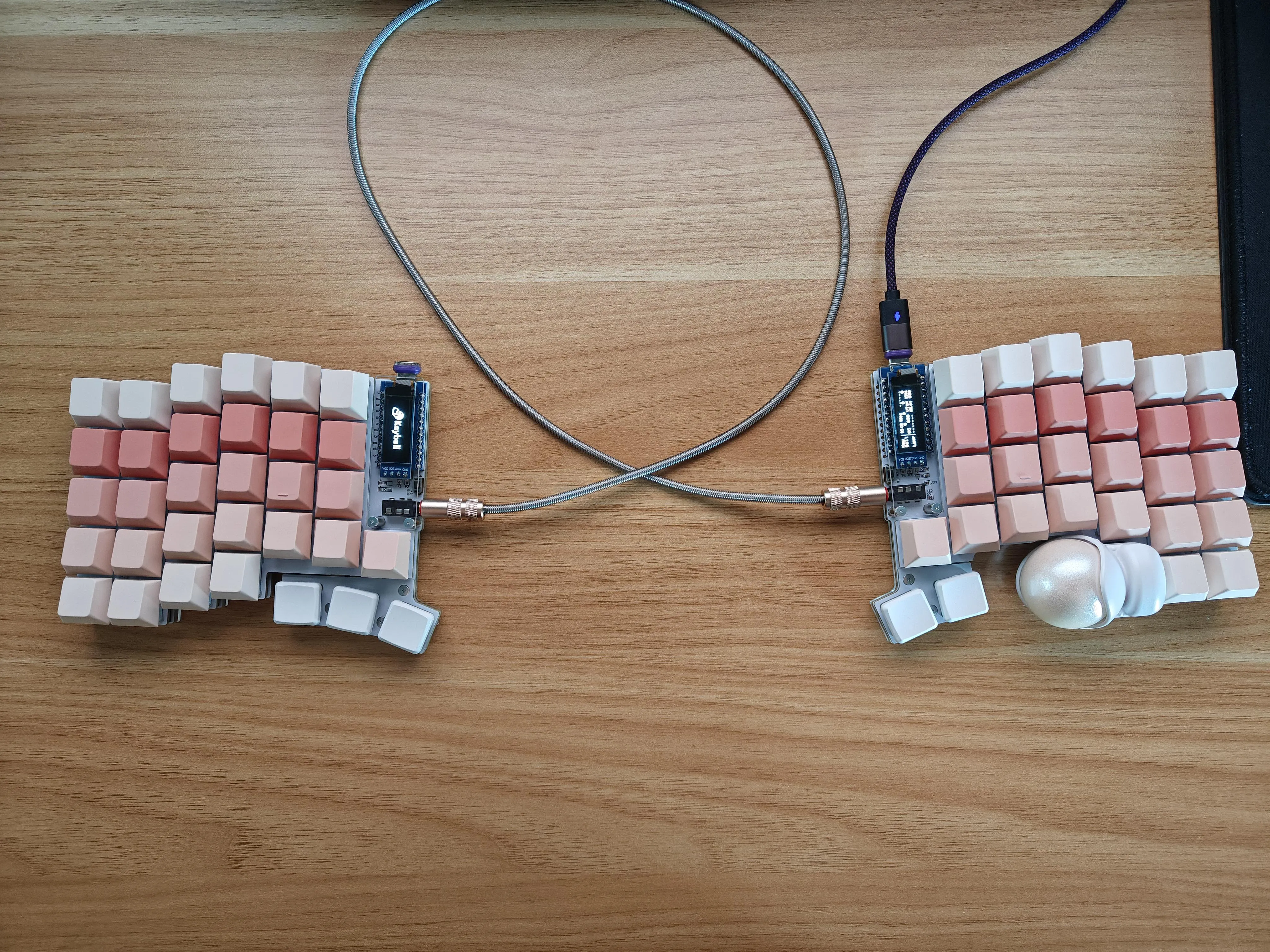 Keyball61の完成画像