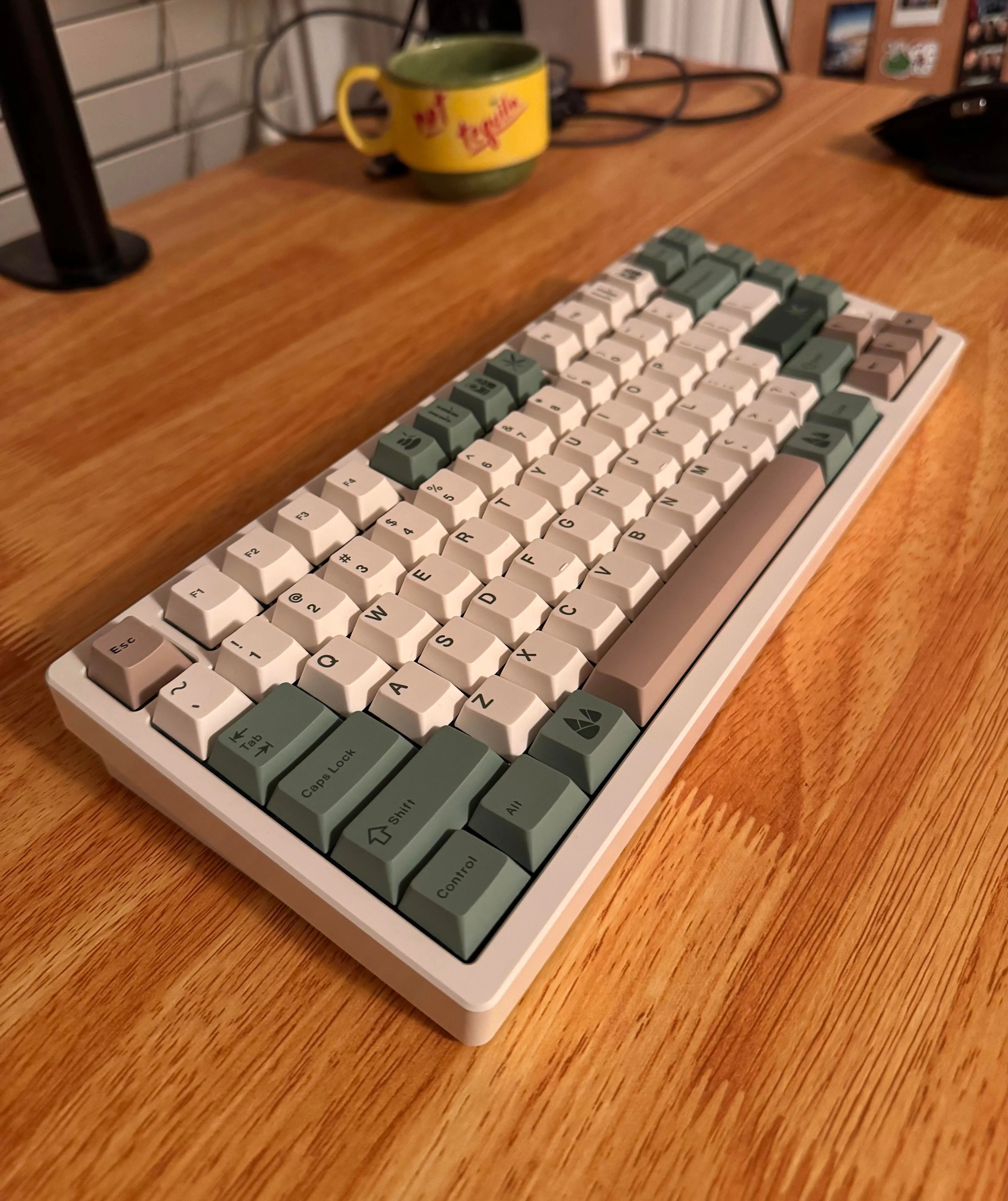 自分用のNeo80とパートナー用のRainy75