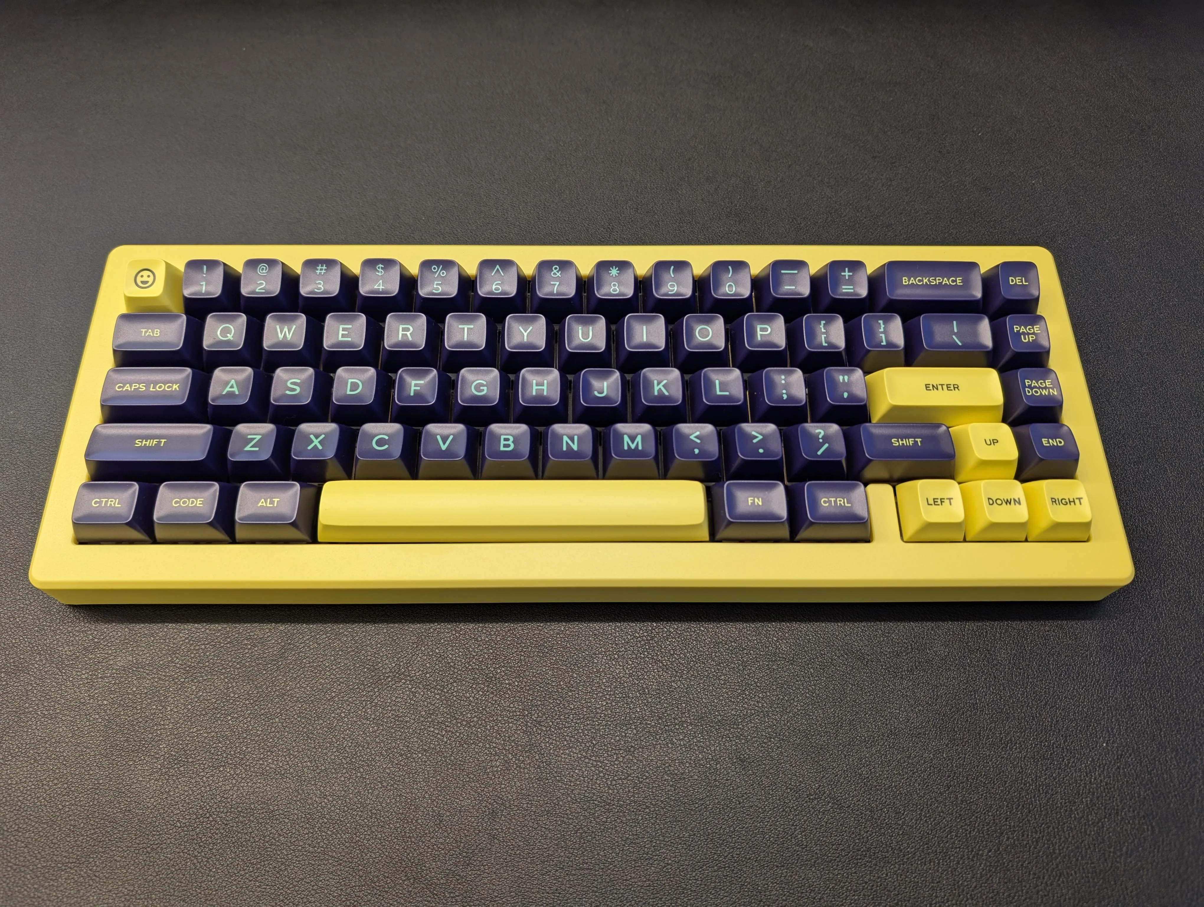 CSTM65 サイバーパンク風ビルド