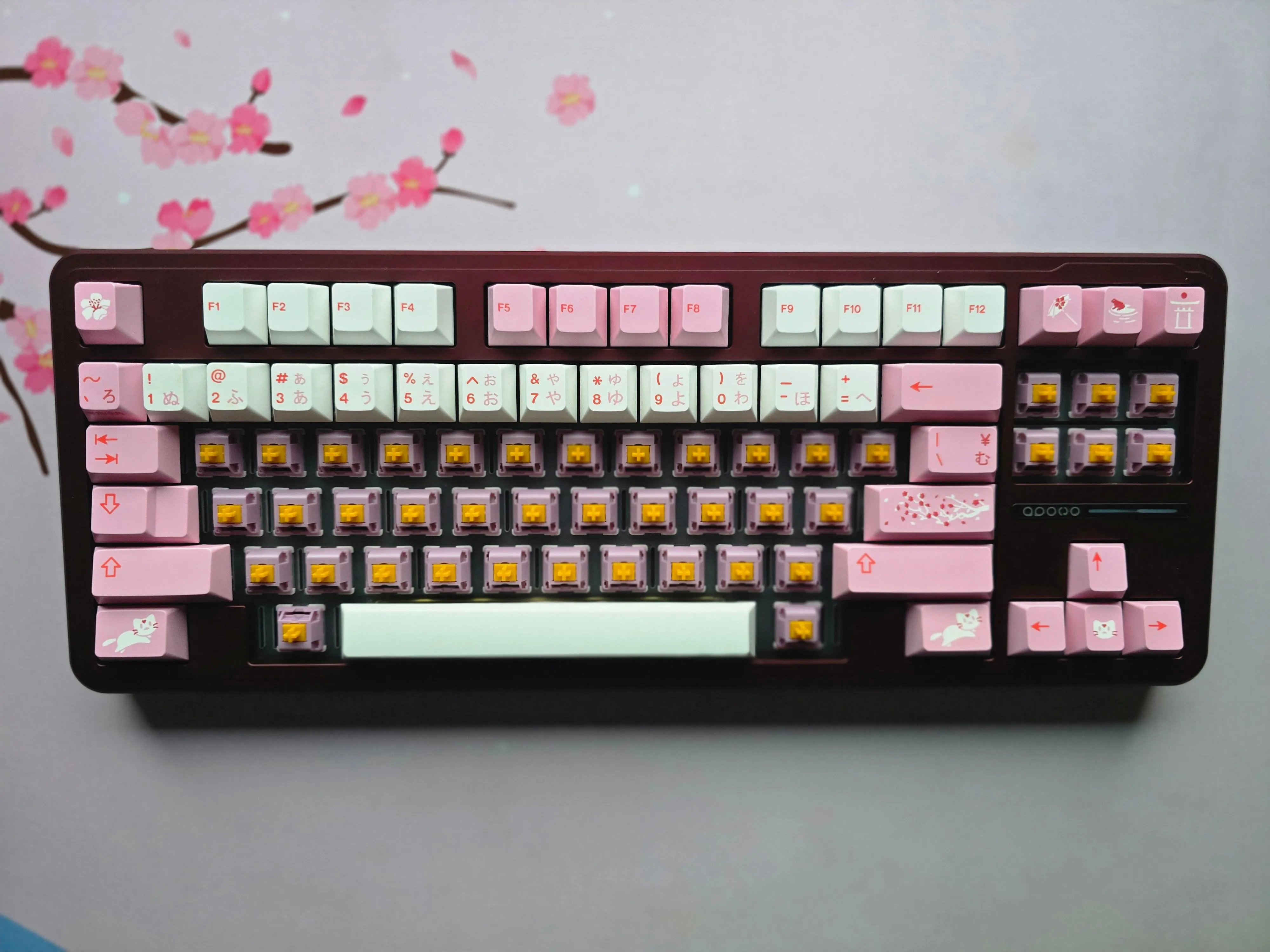 デスク全体の雰囲気