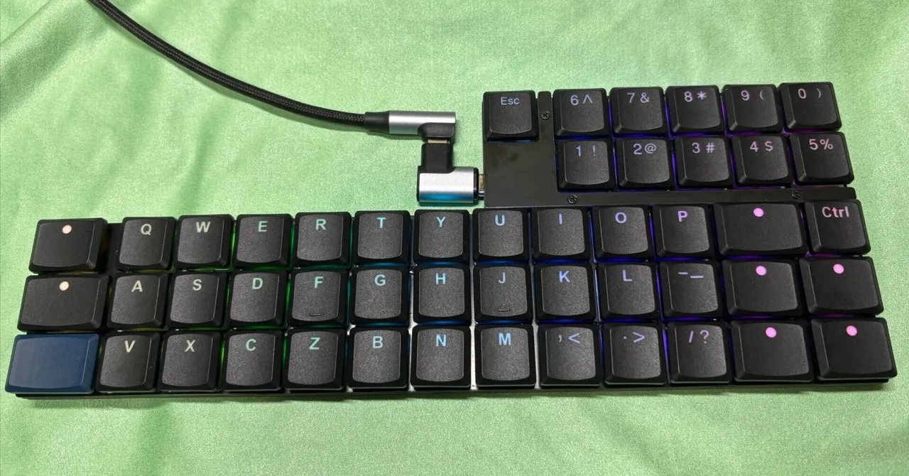 液タブ専用の光るカスタムキーボード