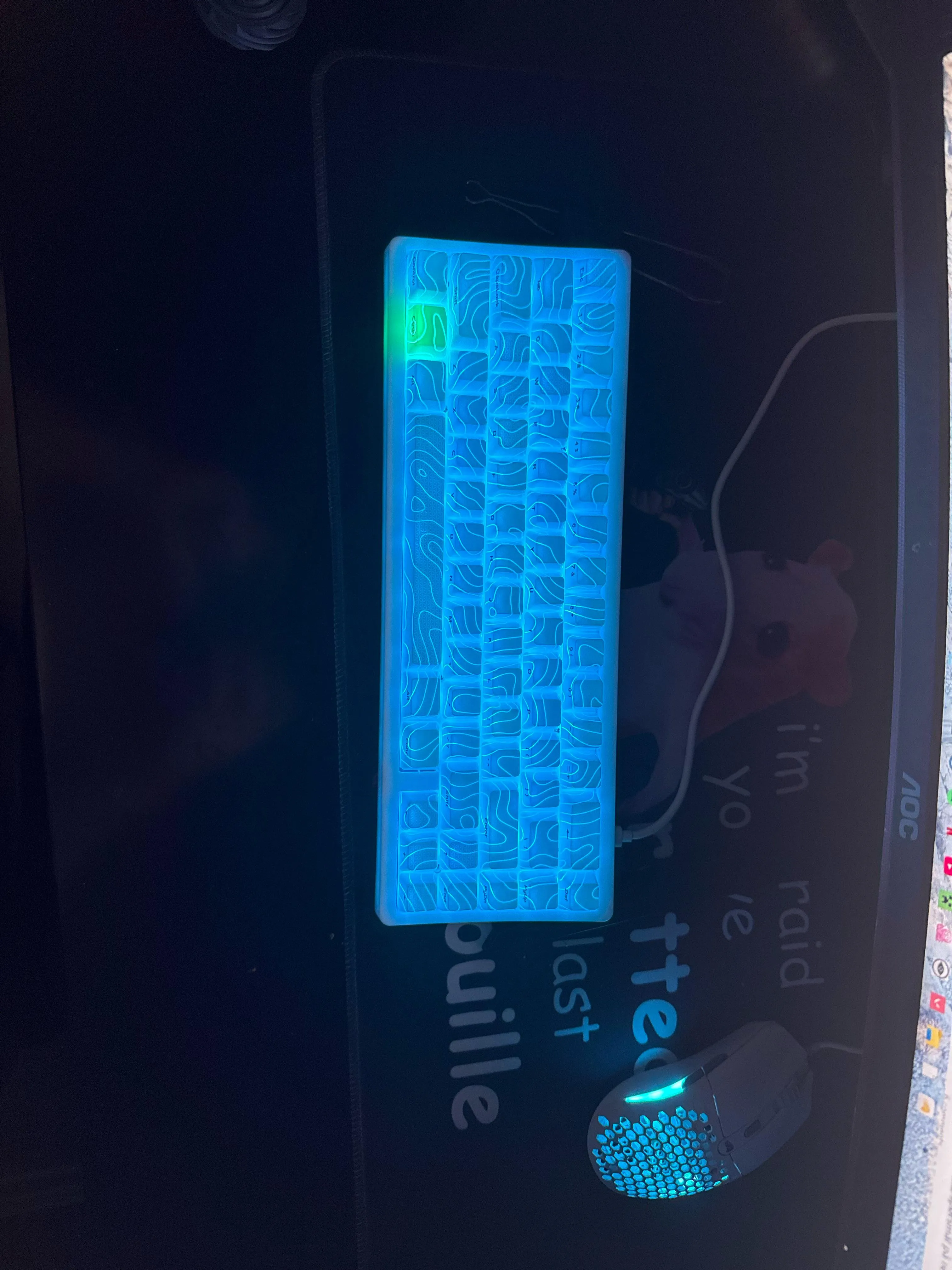 XVX M67 Jadestoneのライティングの様子