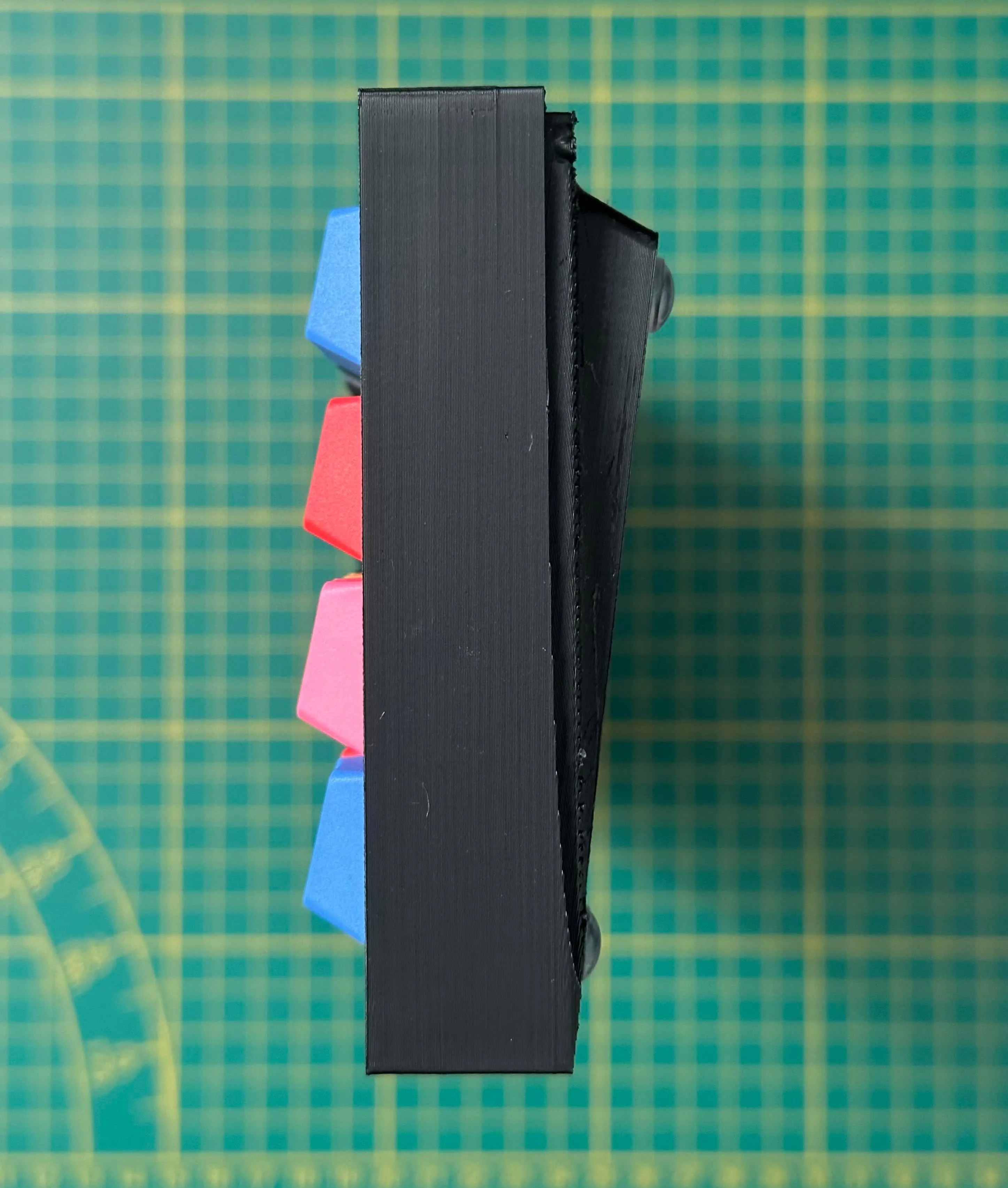 3DプリントケースとPCBのディテール