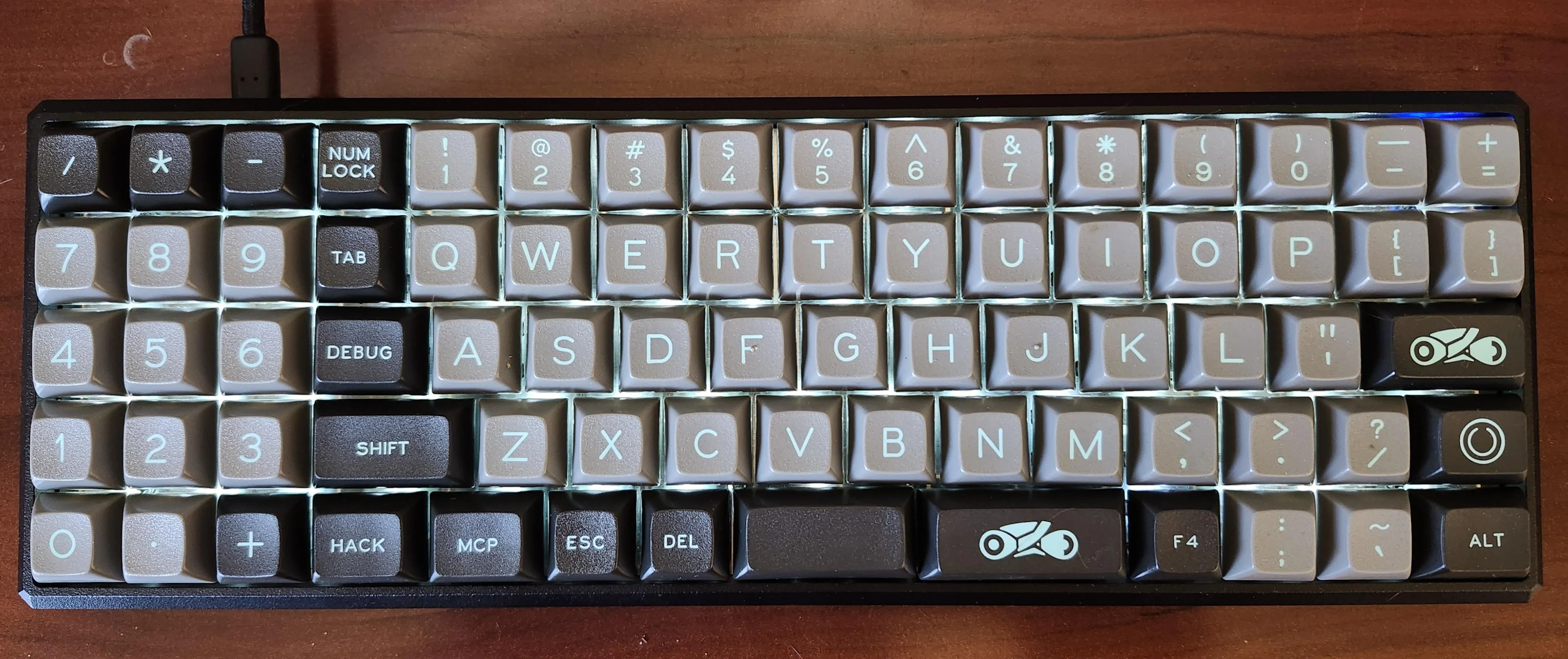 DSA Lightcycleを装着したPrime L Southpaw