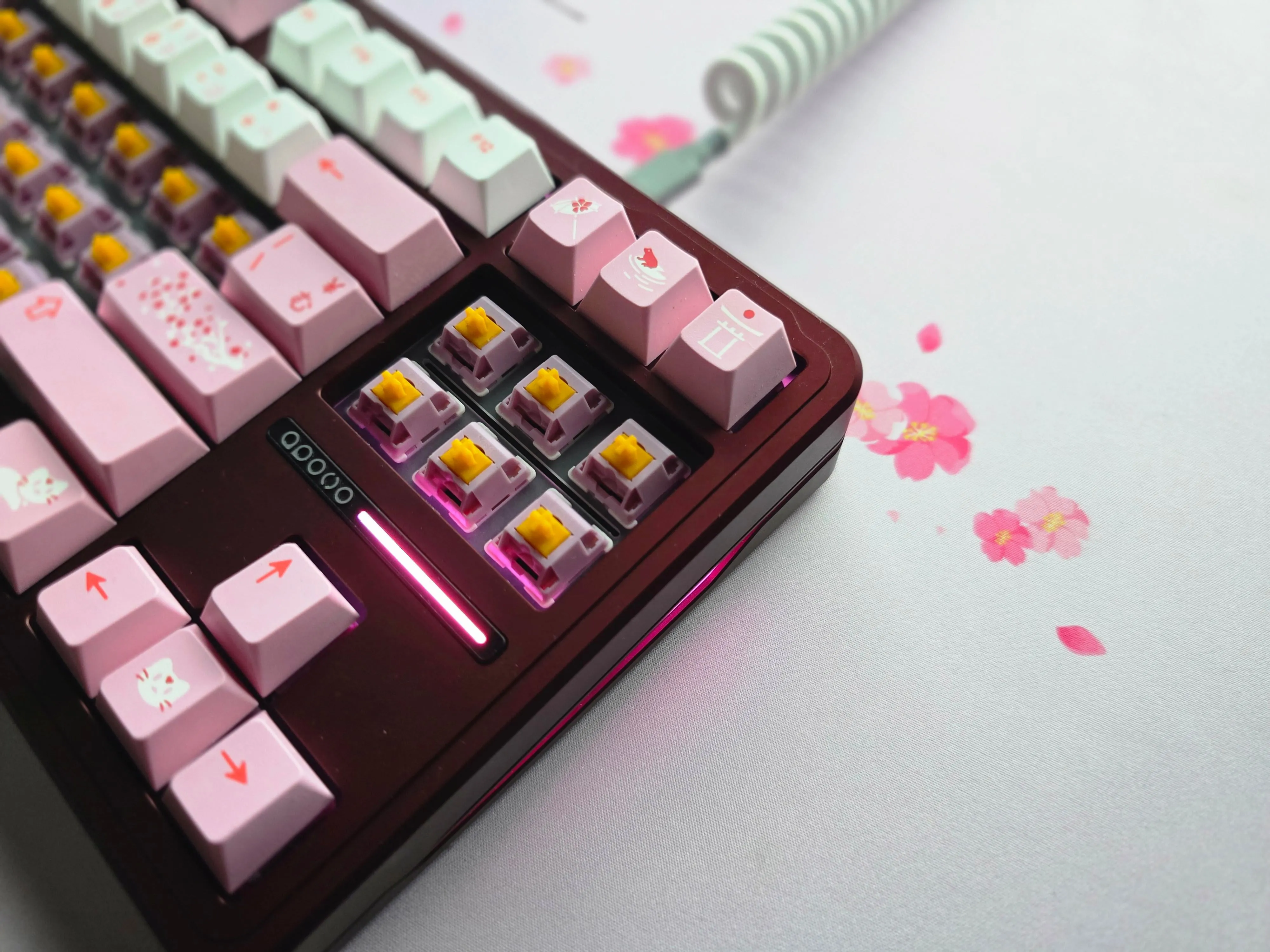 Space80 ApolloとGMK Hazakuraの組み合わせ