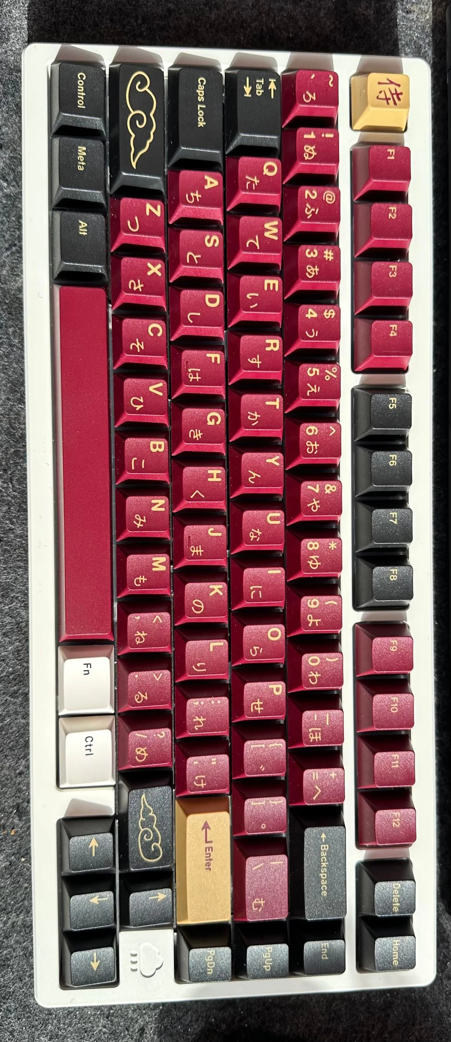 Rainy75とGMK Red Samuraiの組み合わせ