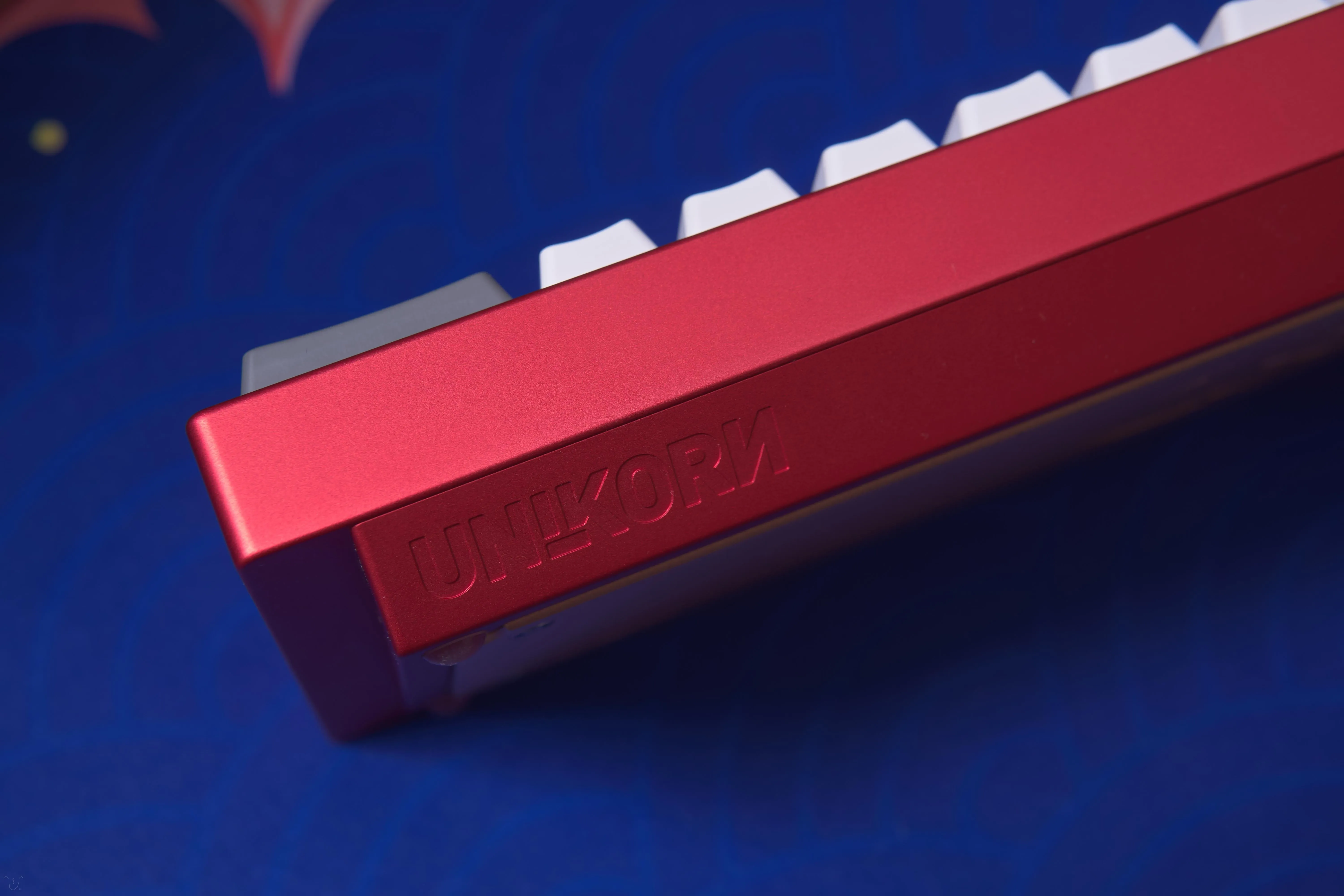 UNIKORN R2.1 Flamenco Red