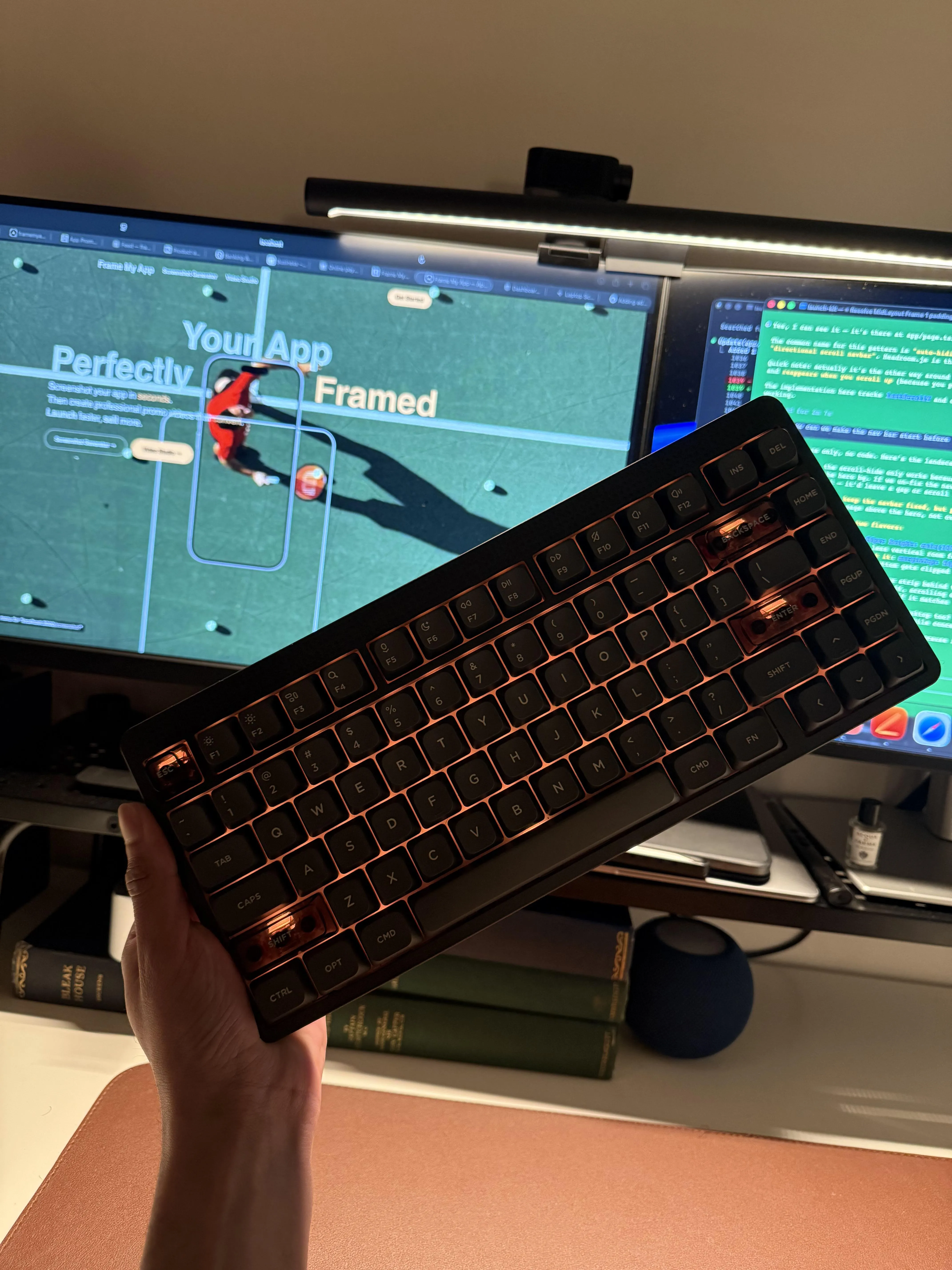 愛用されているカスタムキーボード