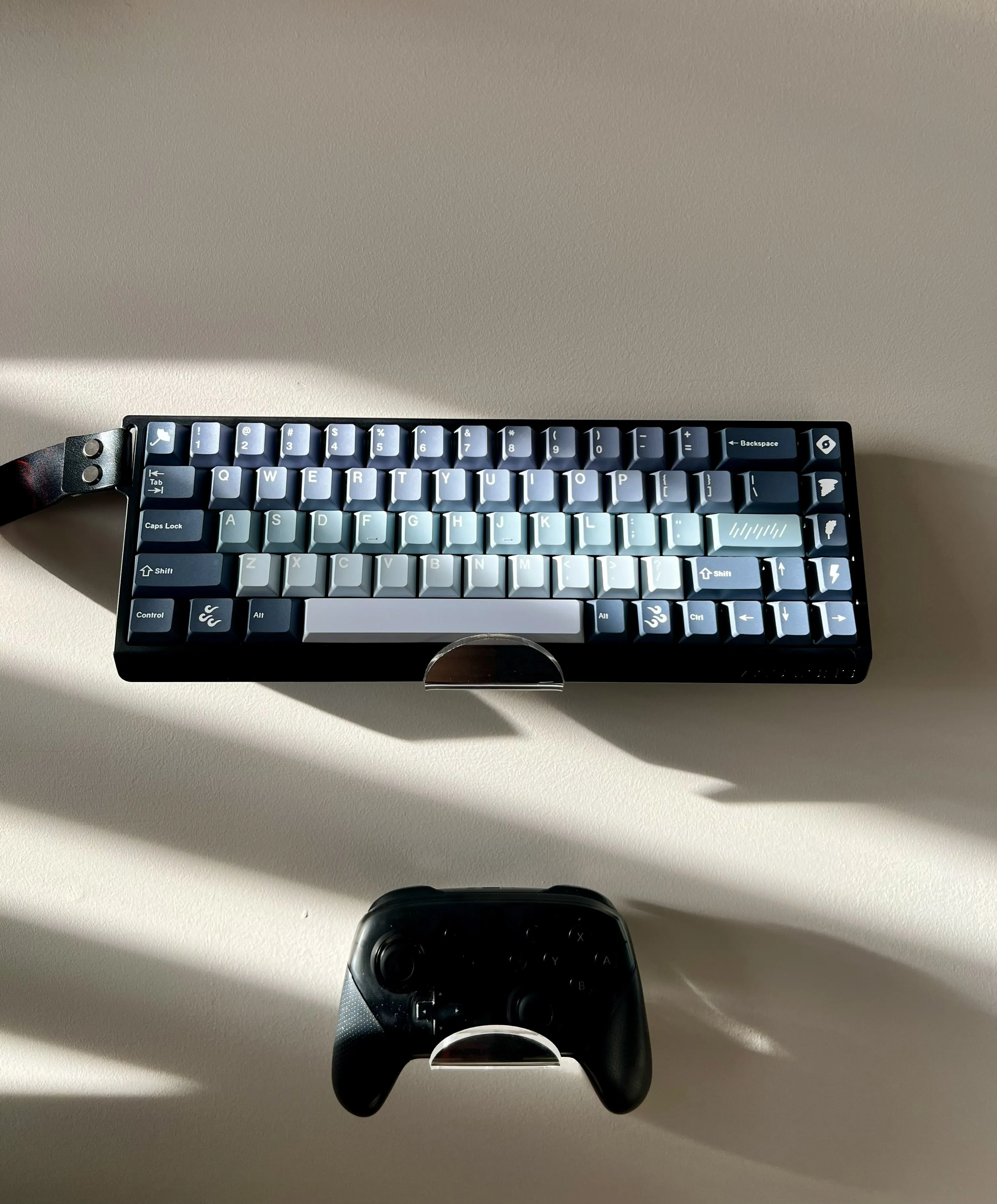 個性的なアリス配列 Abm 066