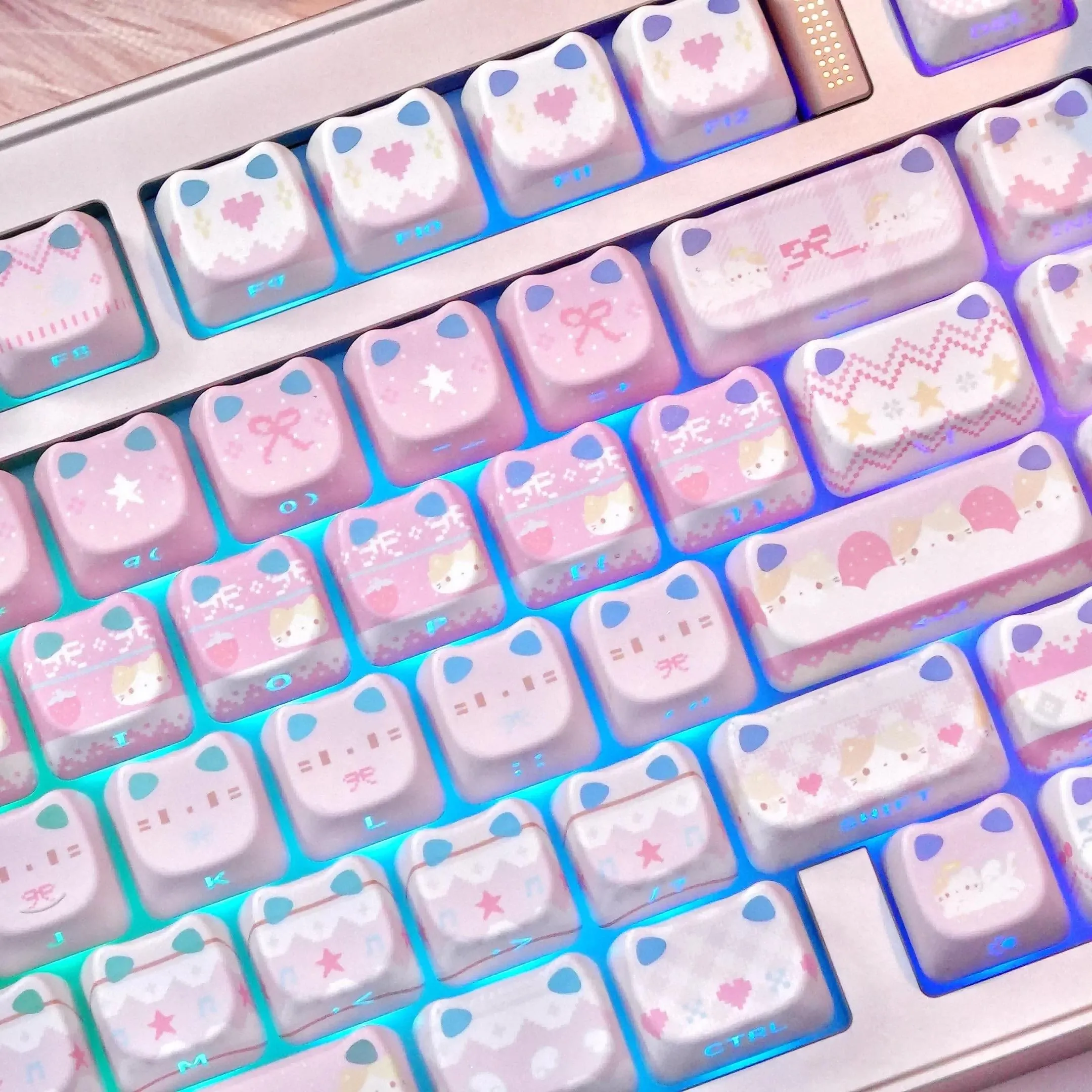 Cat Ear Backlit Keycaps 1
