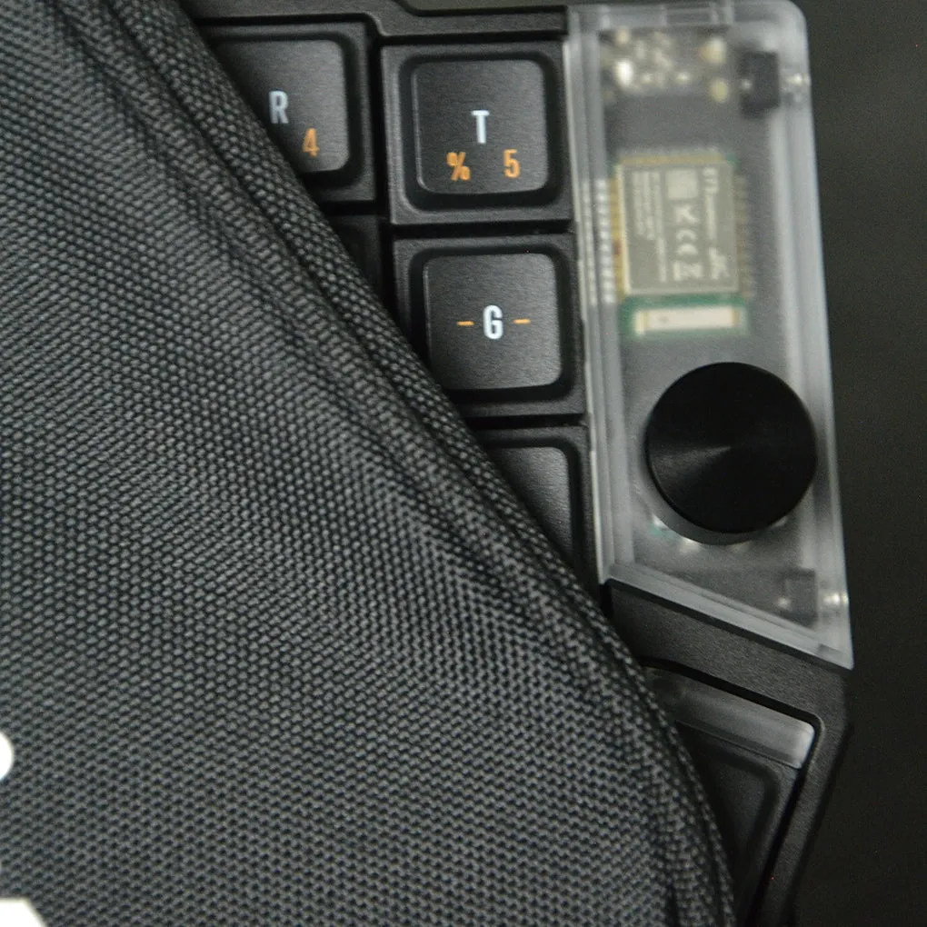 Cornix LP 専用収納ポーチ 内部