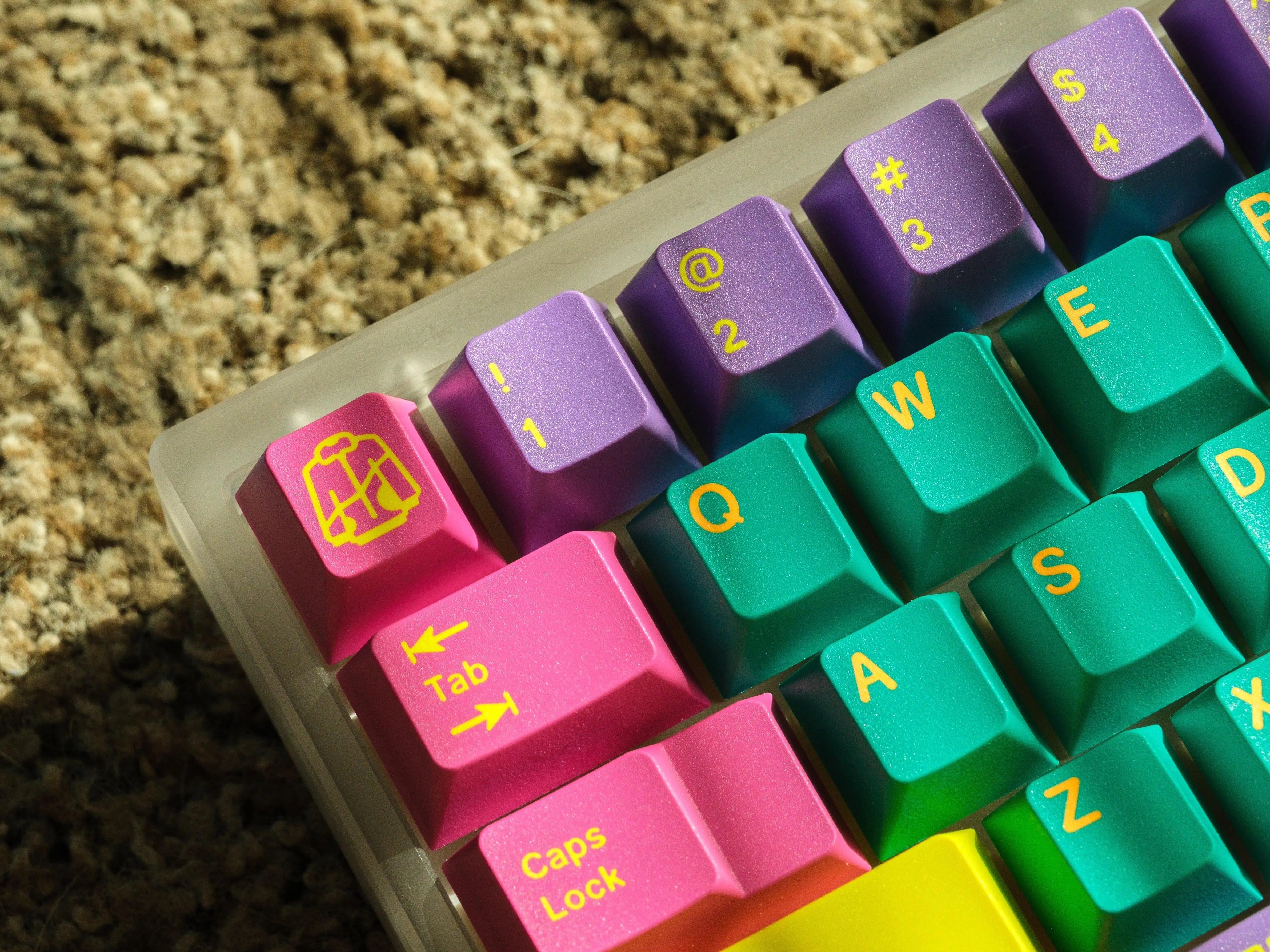 Krush65 x GMK Windbreaker 1