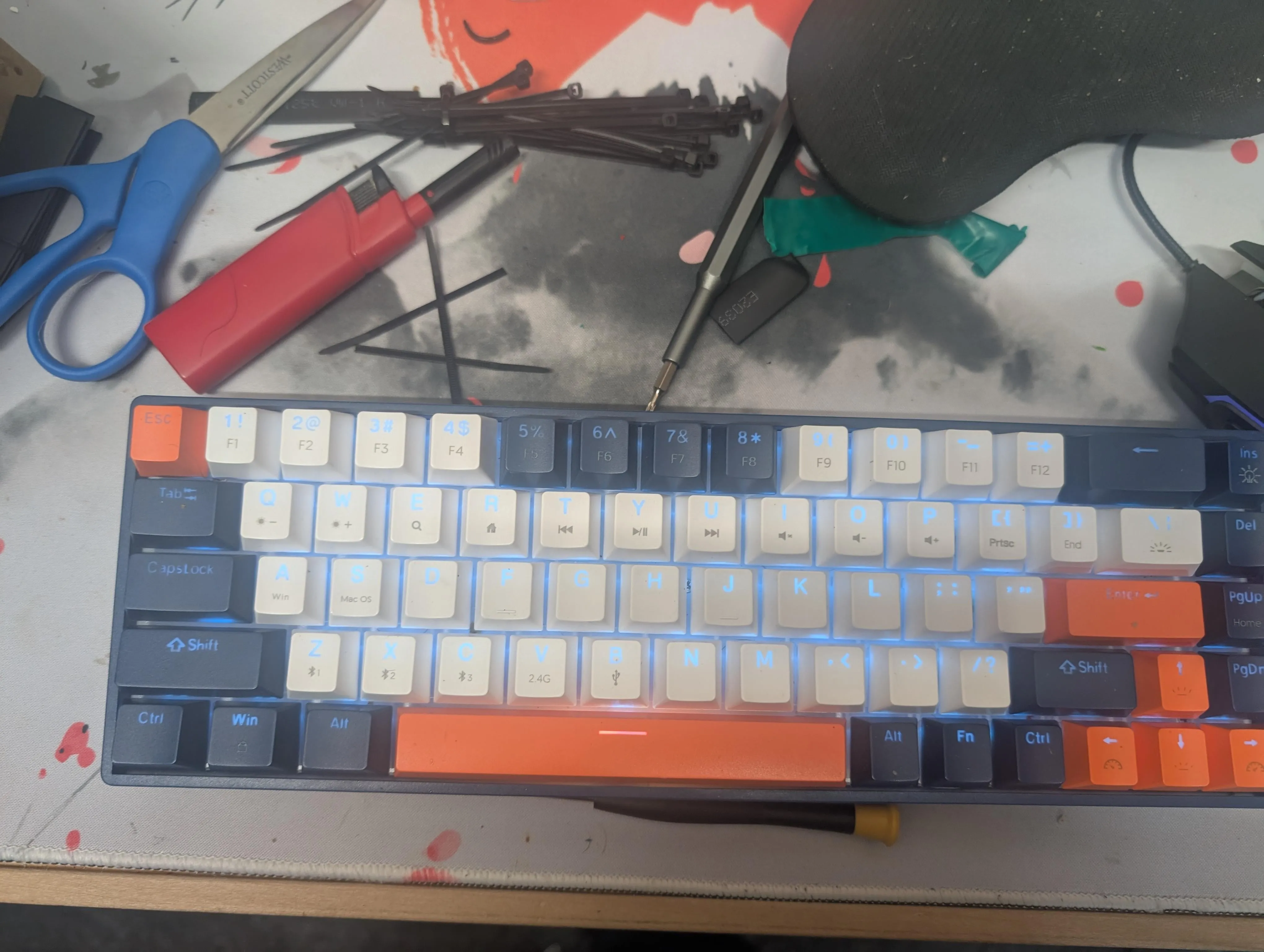 投稿者が所有する既存のキーボード