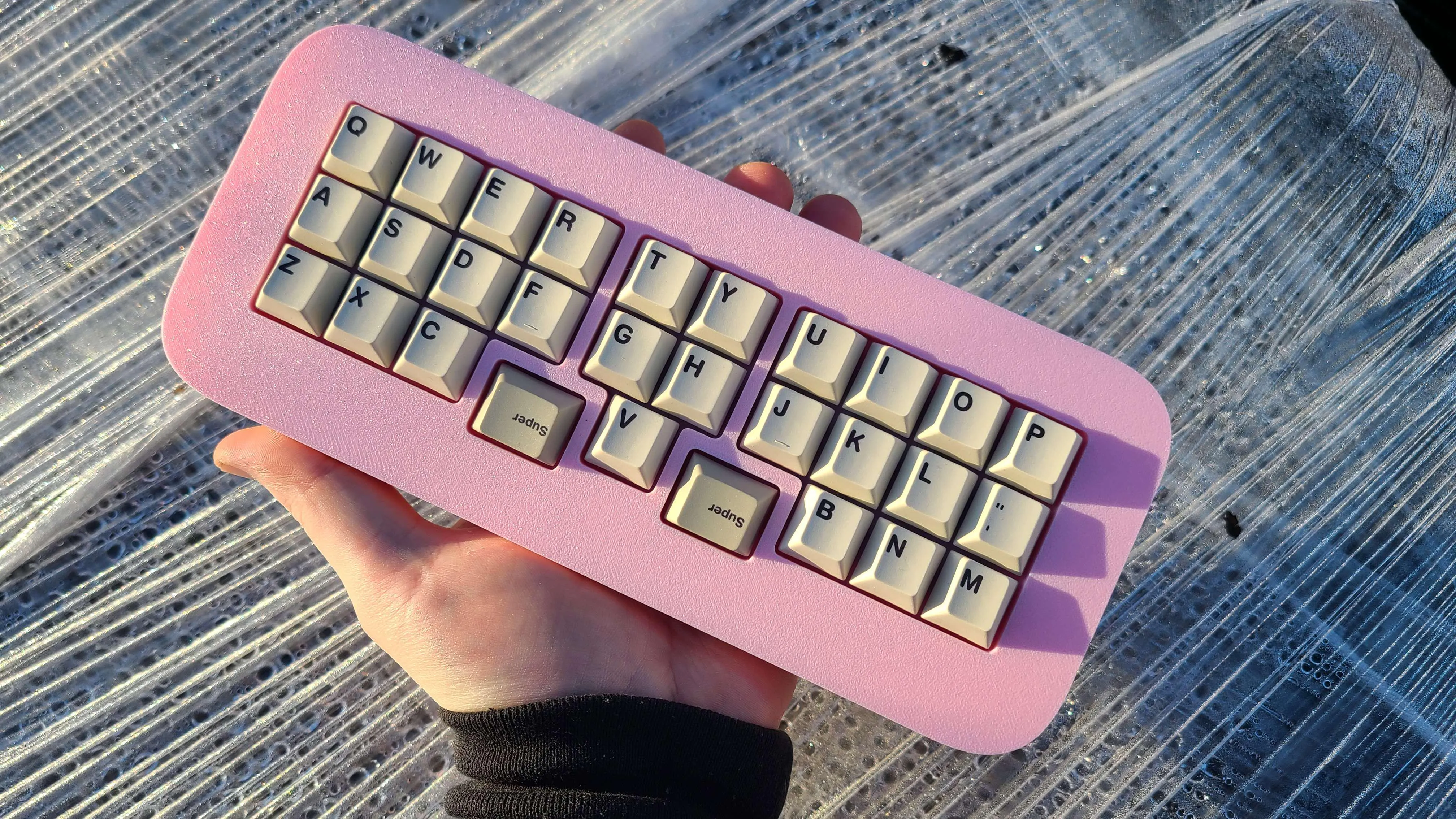 Obabo氏によるGink Spegyのプロトタイプ