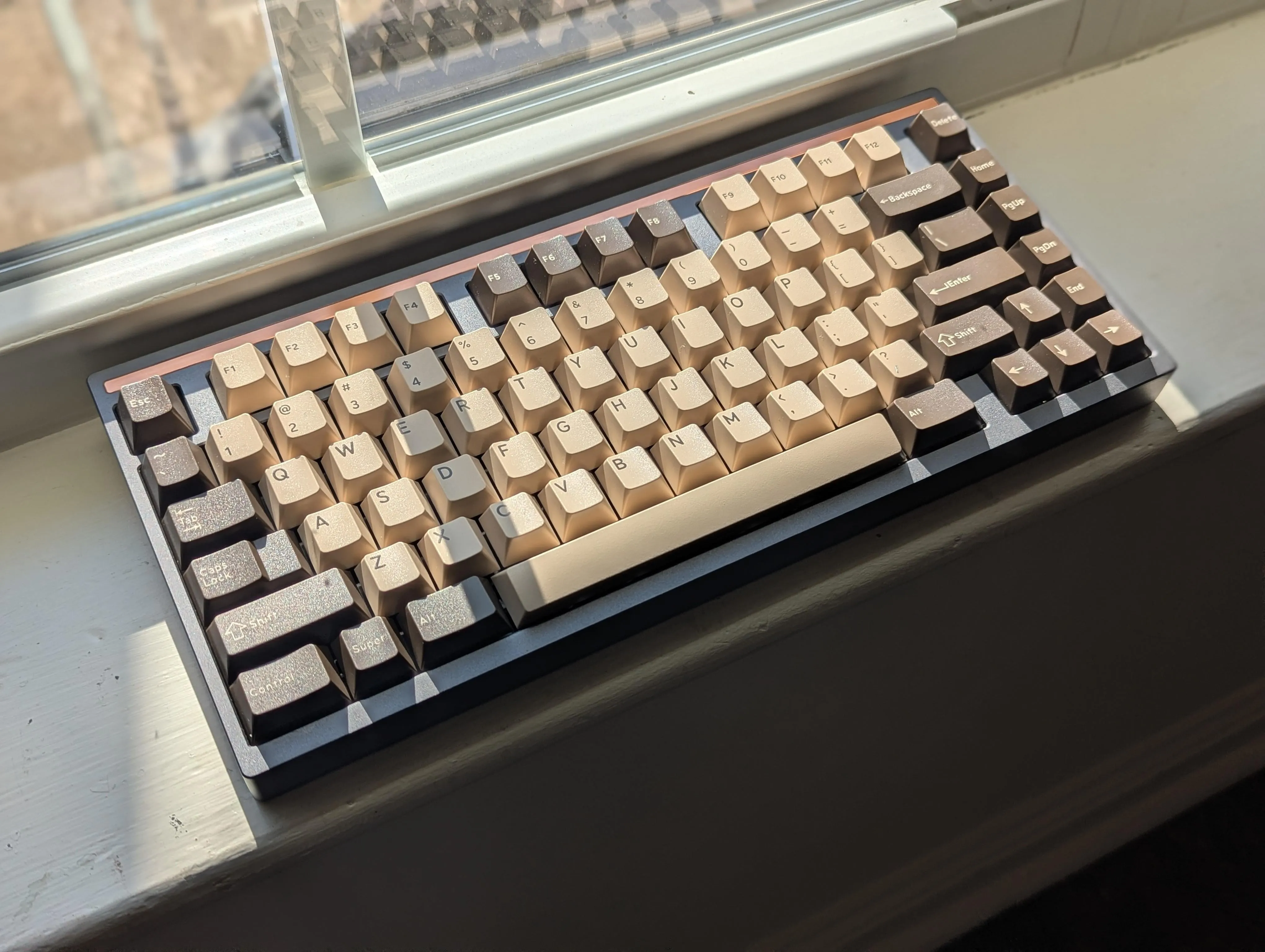 Mode Sonnet V1 Detail