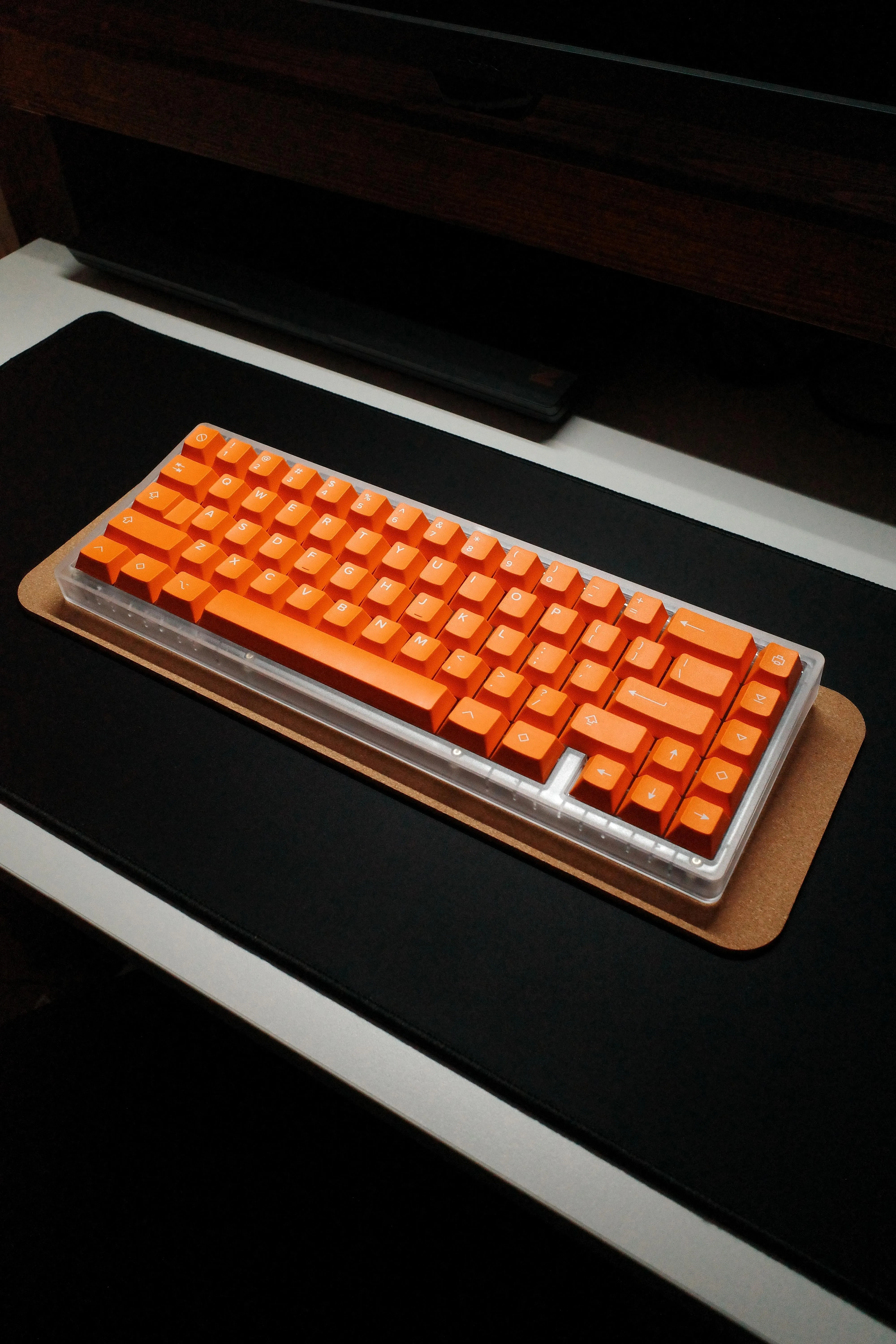 キーボードのサイドビュー