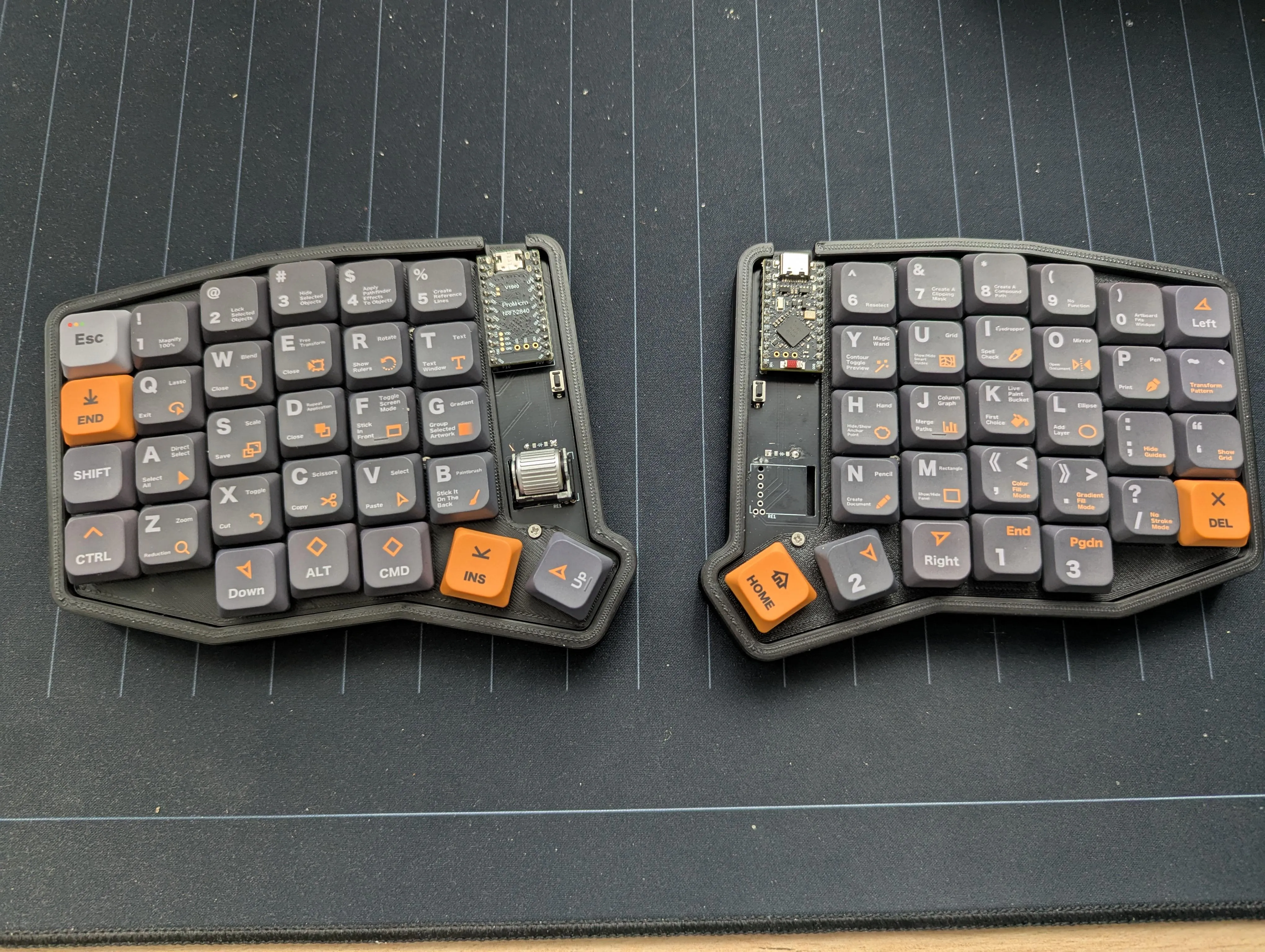 製作された分割キーボードの外観
