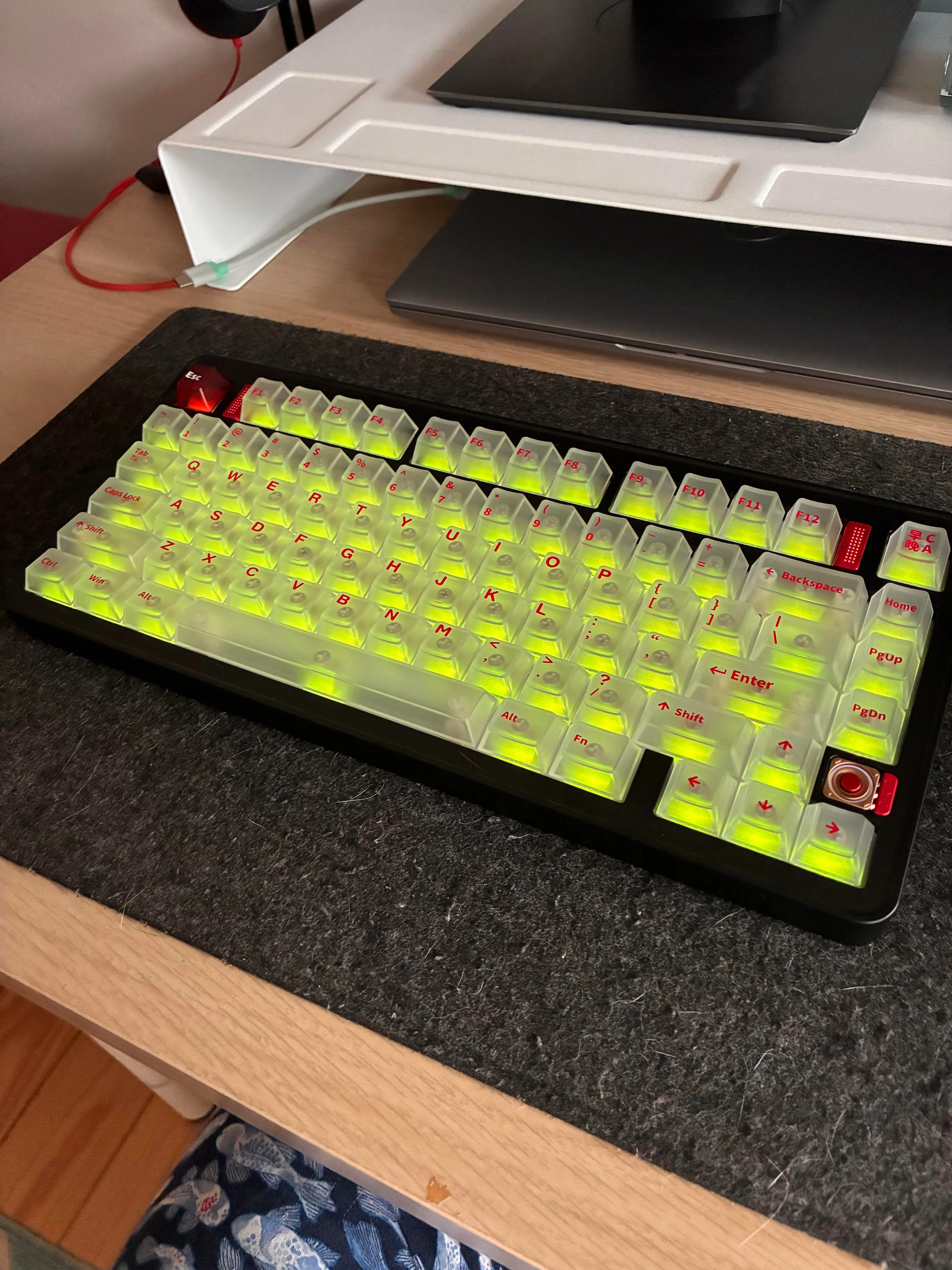 Evo 75 with translucent keycaps