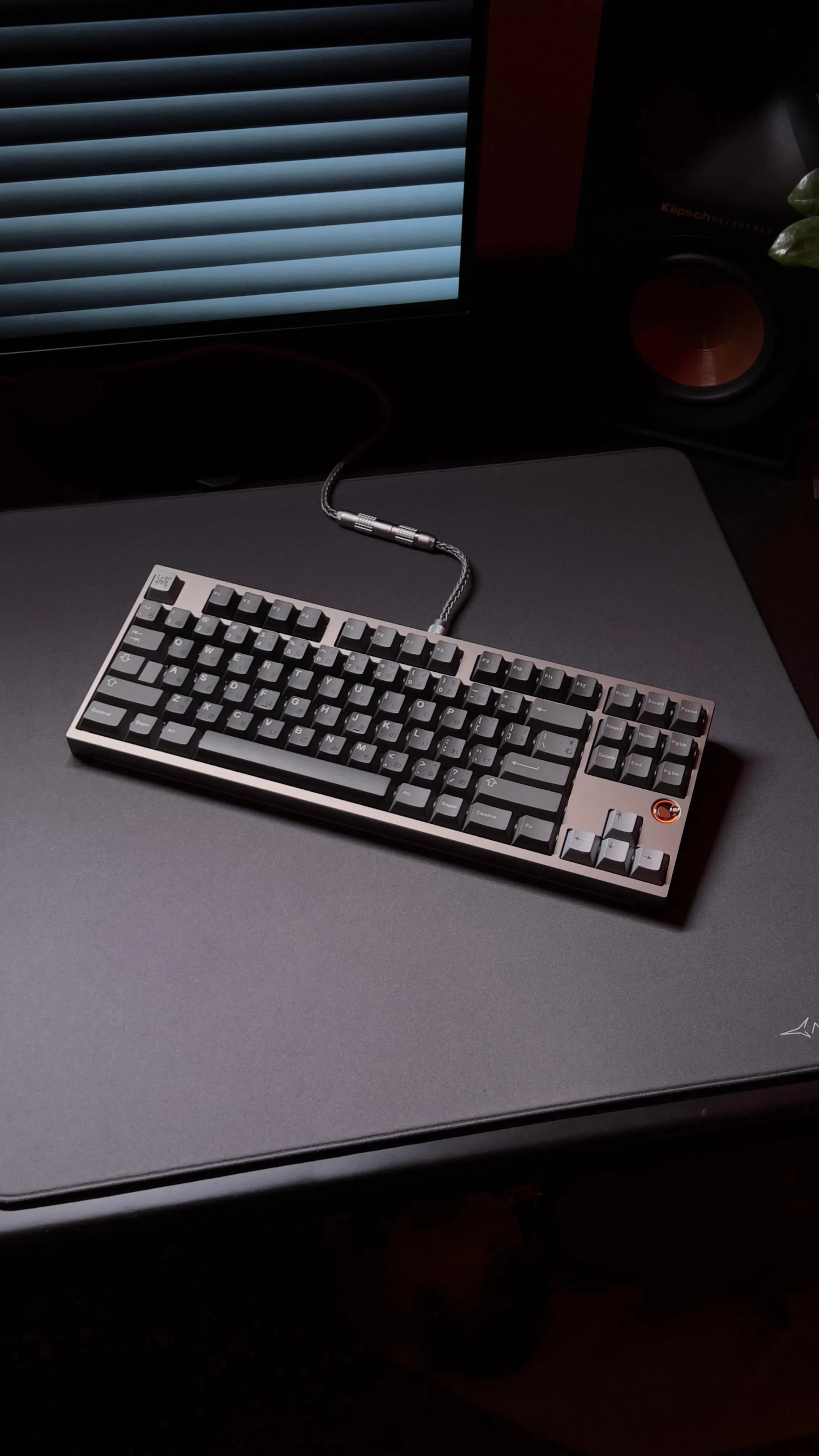 デスク上での佇まい